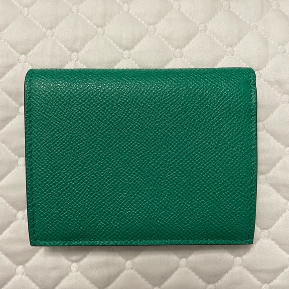 Ferragamo women’s Bi-Fold Gancini wallet - Picture 2 of 5
